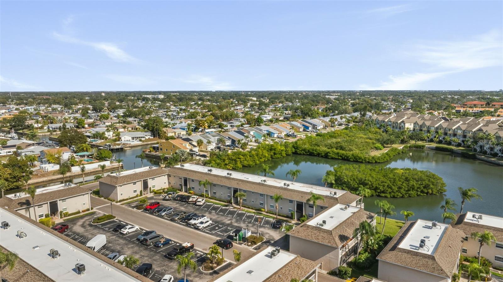 8806 BAY POINTE DR #206, TAMPA, FL — photo 31