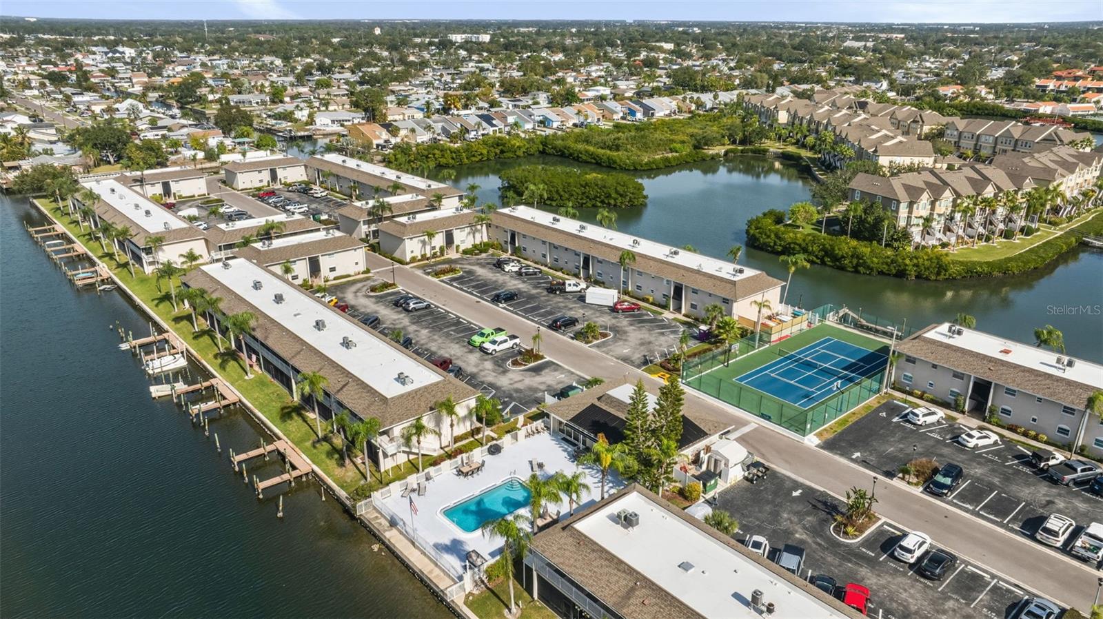 8806 BAY POINTE DR #206, TAMPA, FL — photo 35