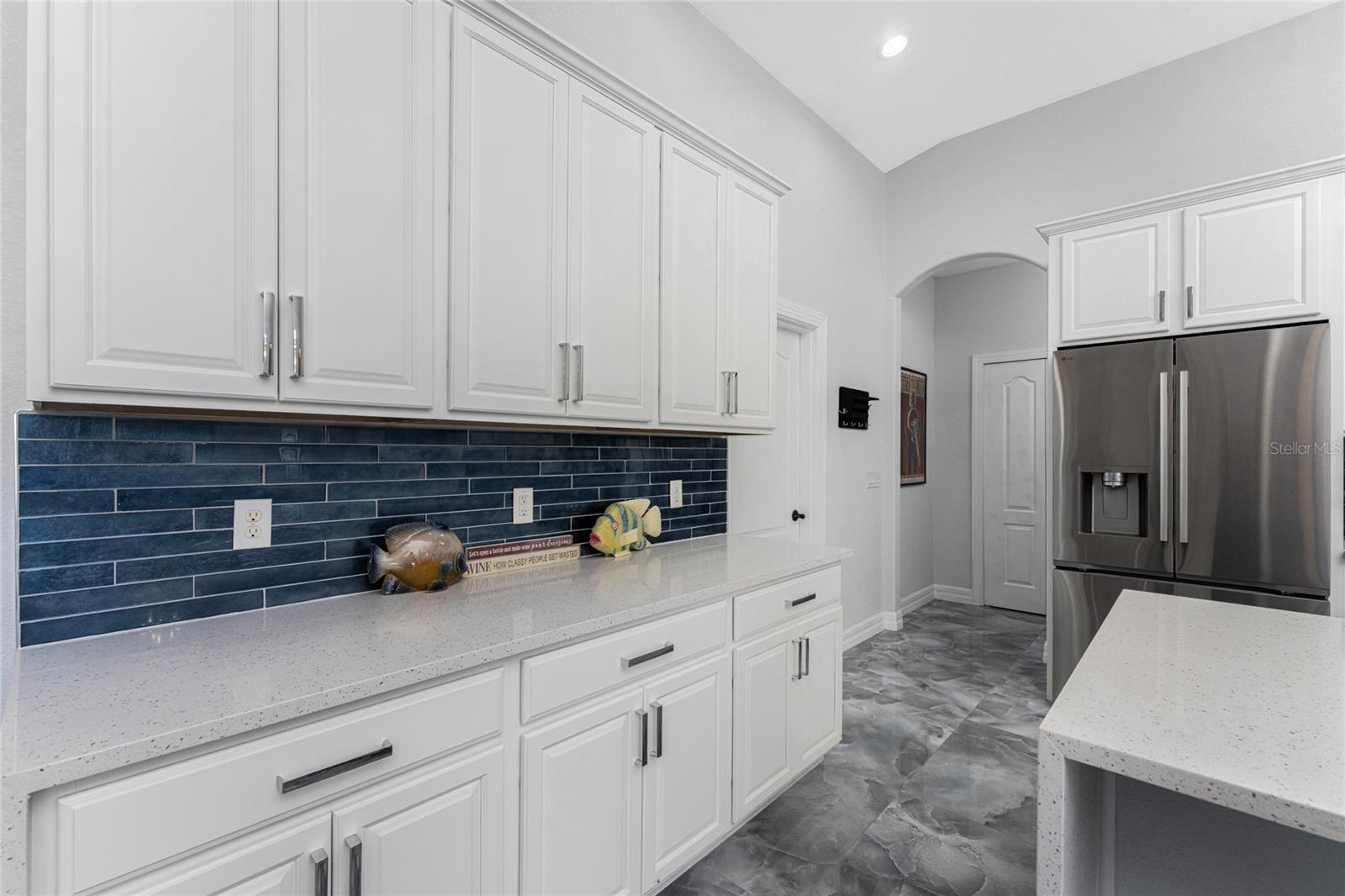 16168 LA BARGE CIR, PORT CHARLOTTE, FL — photo 11