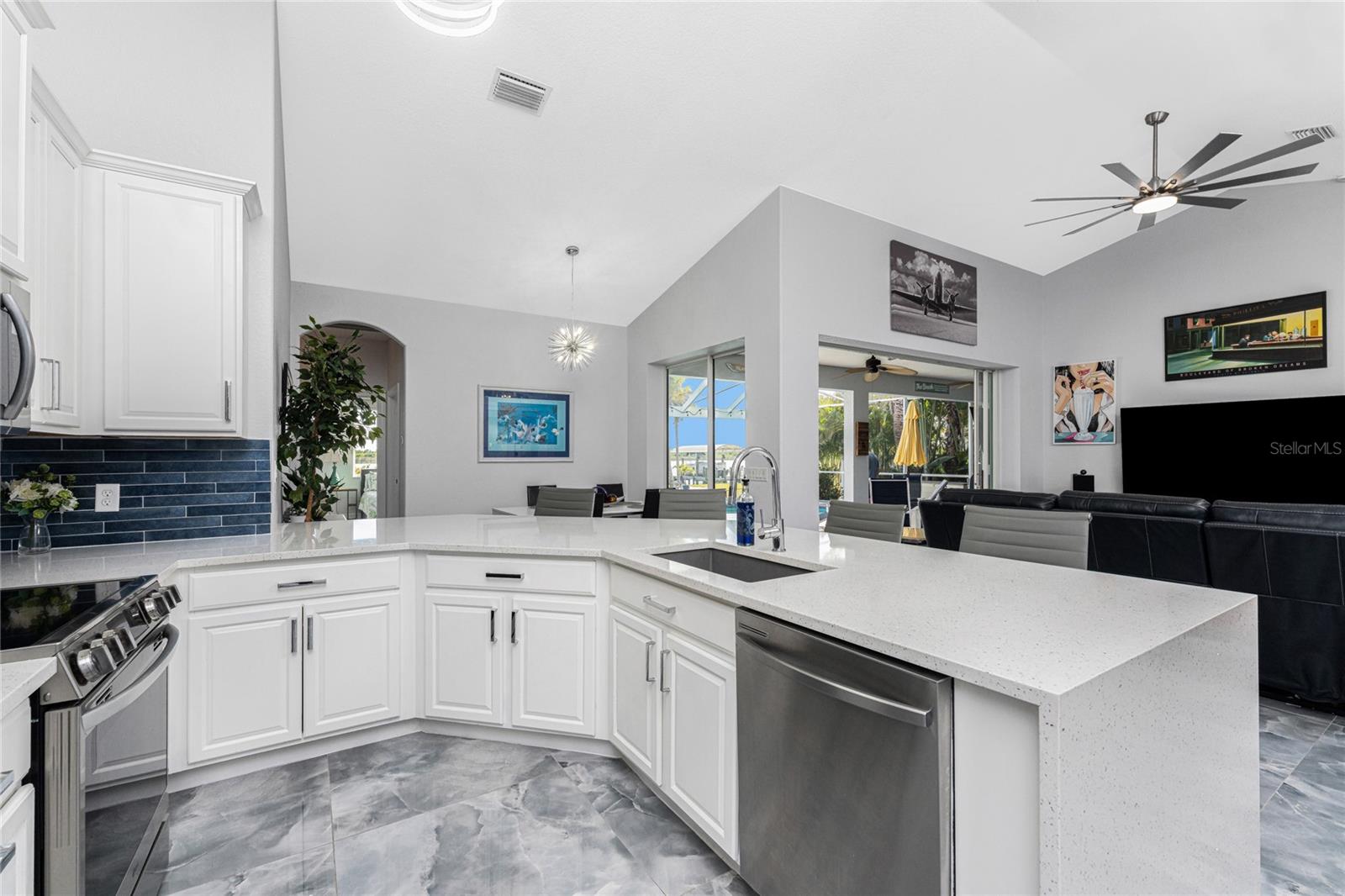 16168 LA BARGE CIR, PORT CHARLOTTE, FL — photo 12