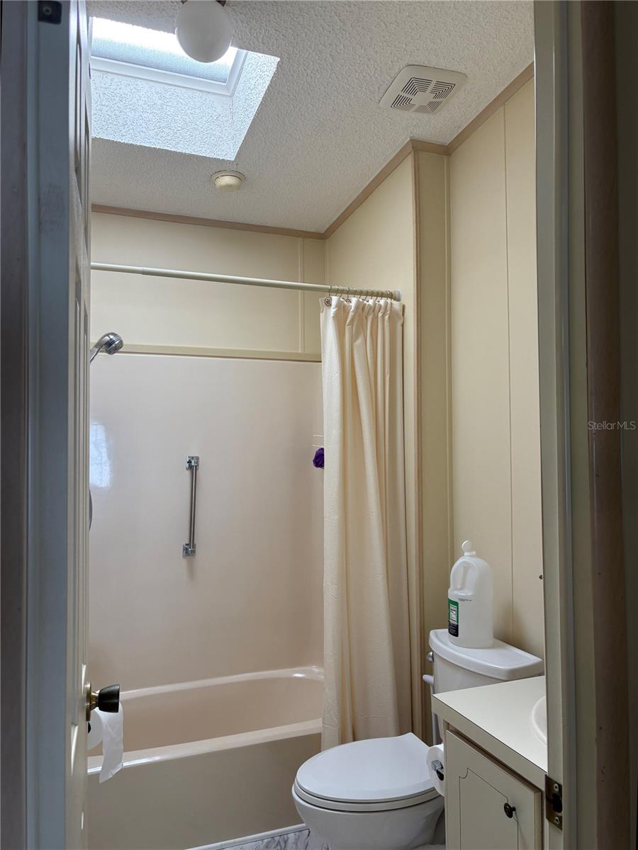 25051 BETTON HL, LEESBURG, FL — photo 53