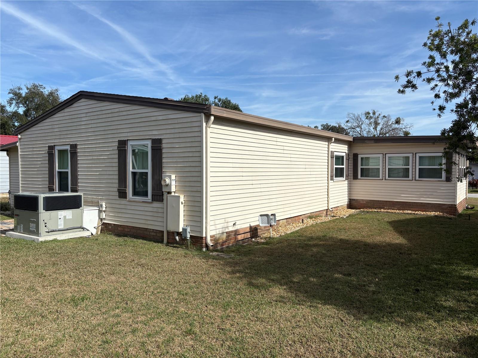 25051 BETTON HL, LEESBURG, FL — photo 82