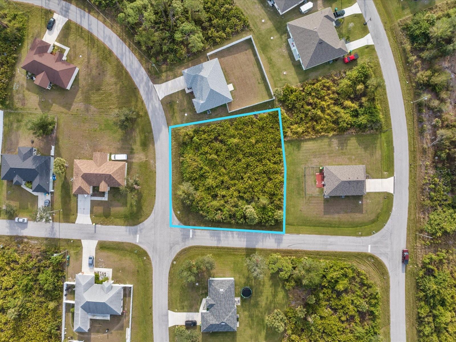 12142 APPLEBERG CIR, PORT CHARLOTTE, FL — photo 3