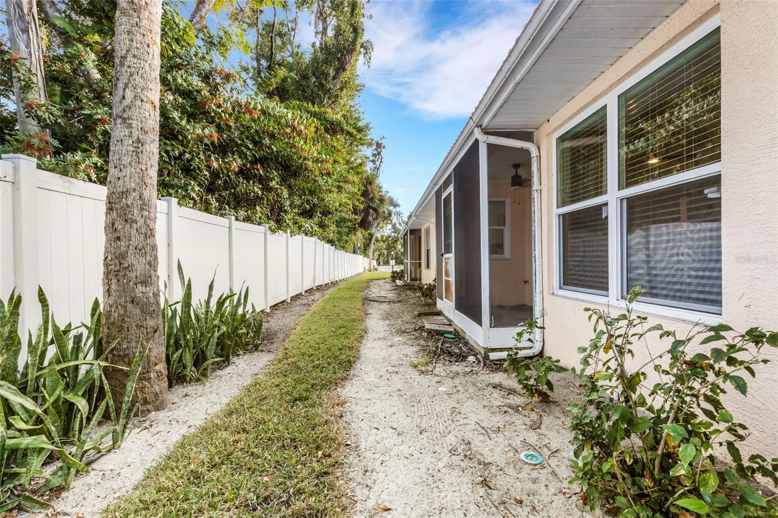 606 MARCUS ST #26, VENICE, FL — photo 36