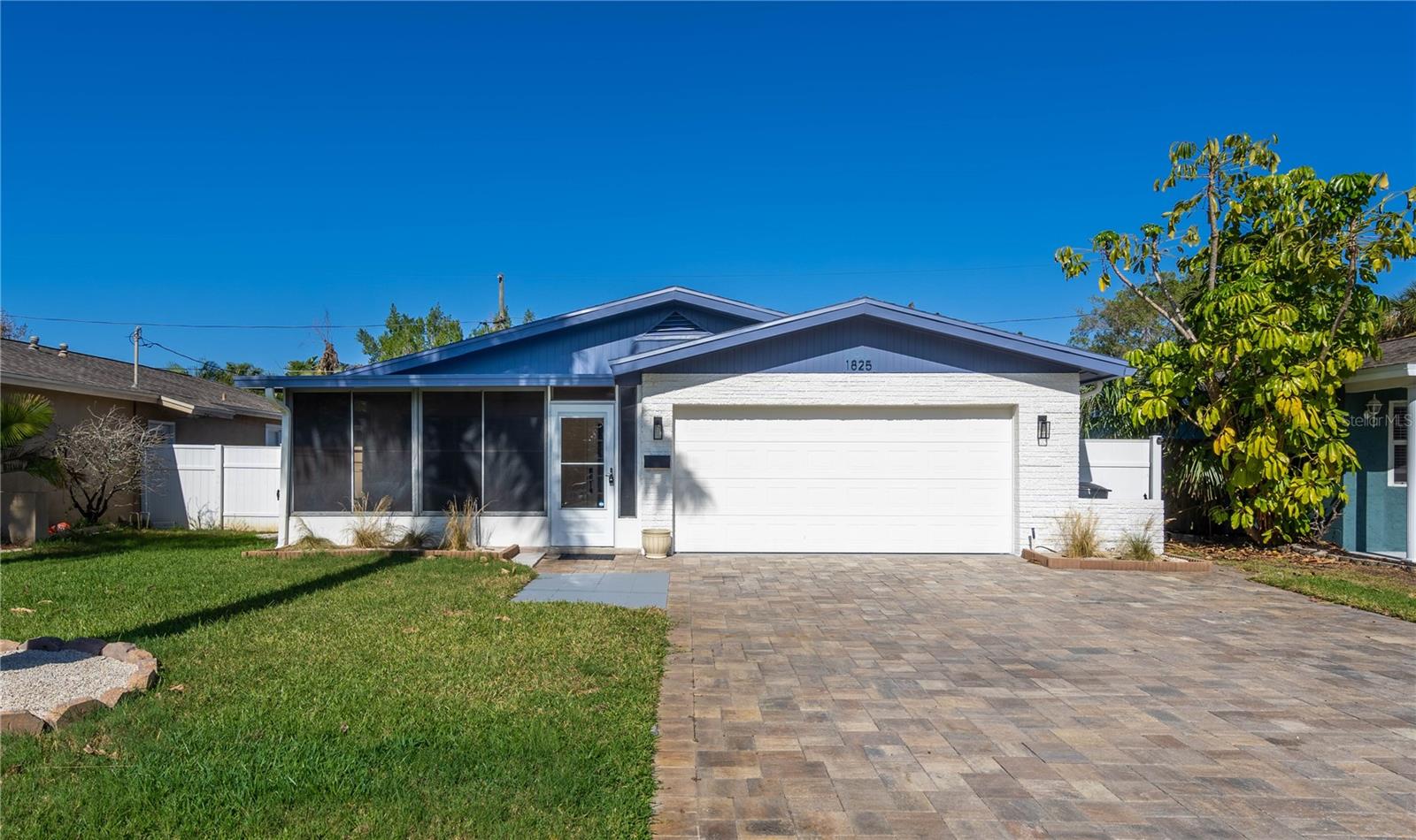 1825 SHORE ACRES BLVD NE, ST PETERSBURG, FL