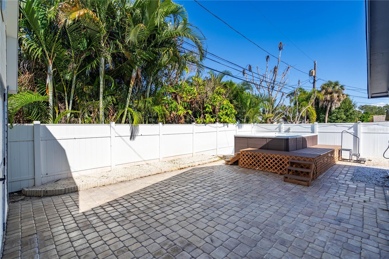 1825 SHORE ACRES BLVD NE, ST PETERSBURG, FL — photo 26