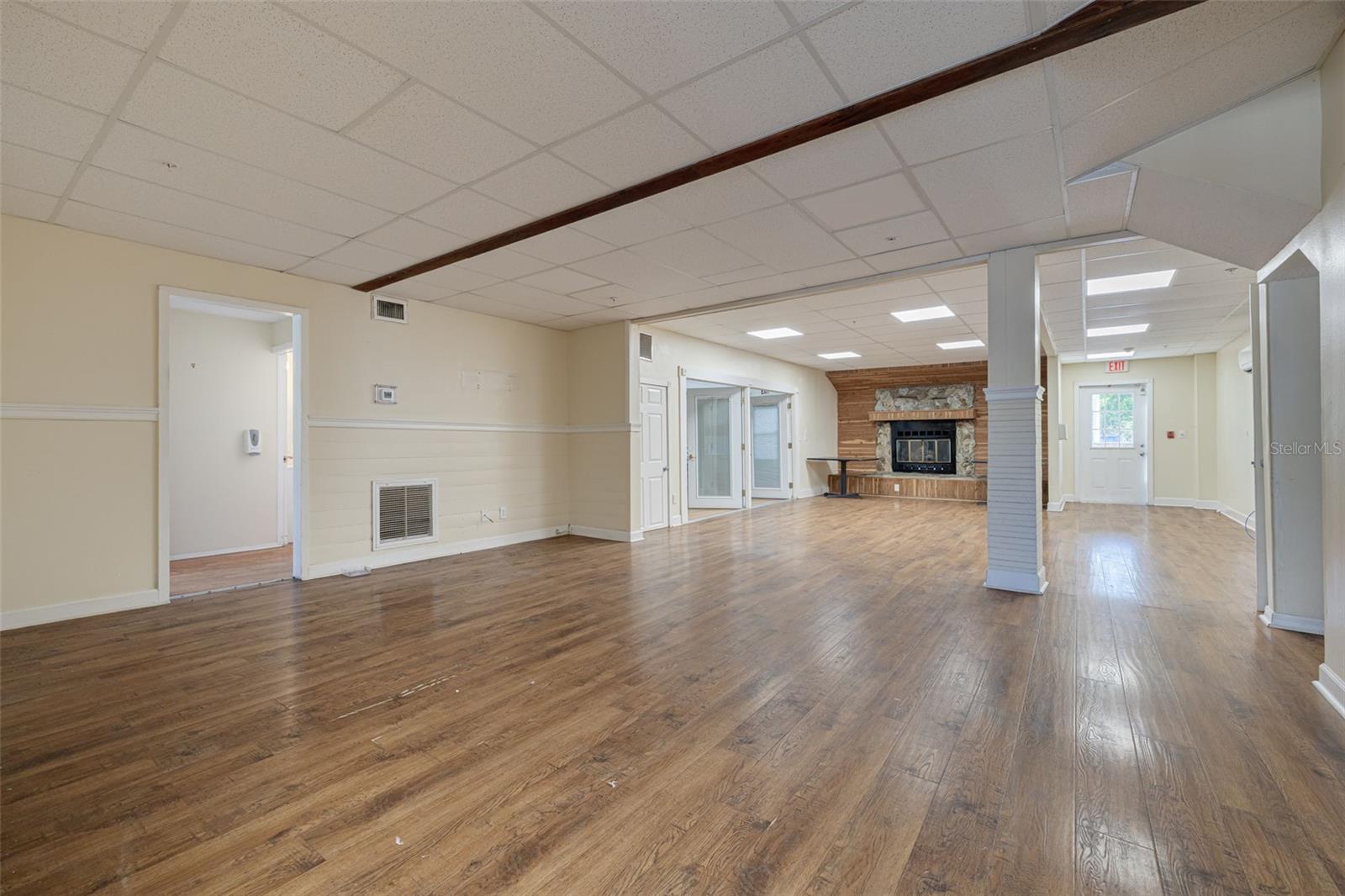 220 SCOTLAND ST, DUNEDIN, FL — photo 17