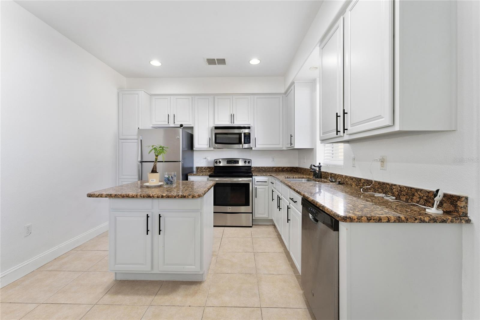 2616 BELLA VISTA DR, DAVENPORT, FL — photo 5