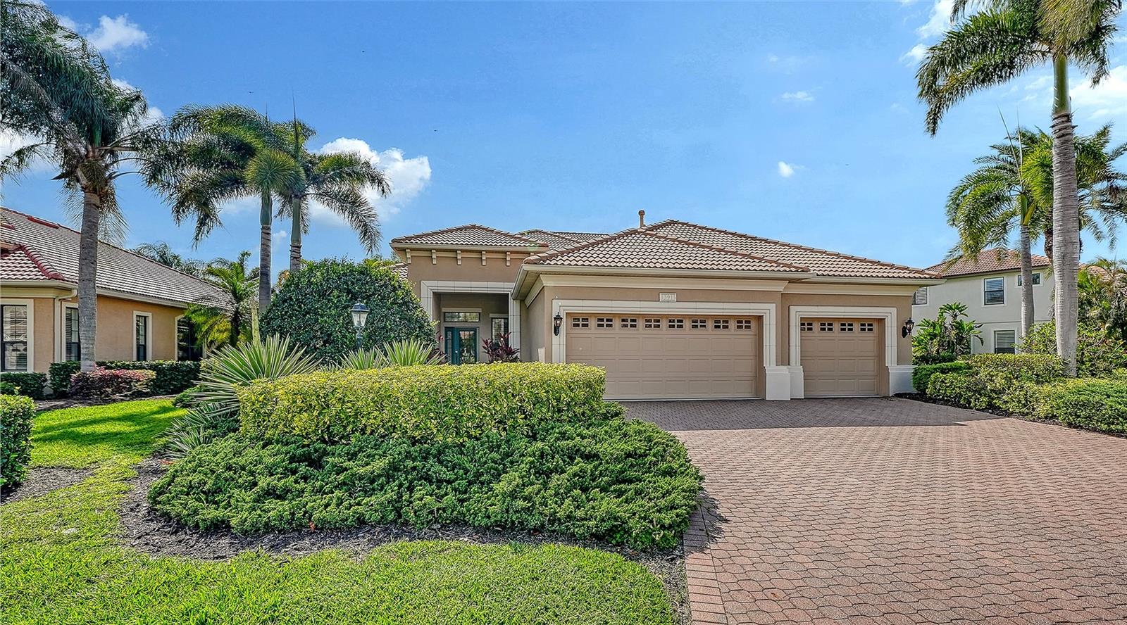 13911 SIENA LOOP, LAKEWOOD RANCH, FL — photo 3