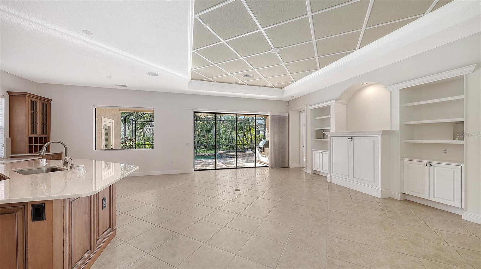 13911 SIENA LOOP, LAKEWOOD RANCH, FL — photo 22
