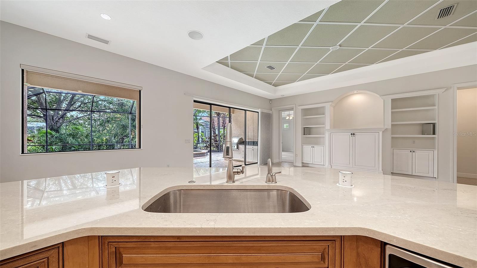 13911 SIENA LOOP, LAKEWOOD RANCH, FL — photo 27