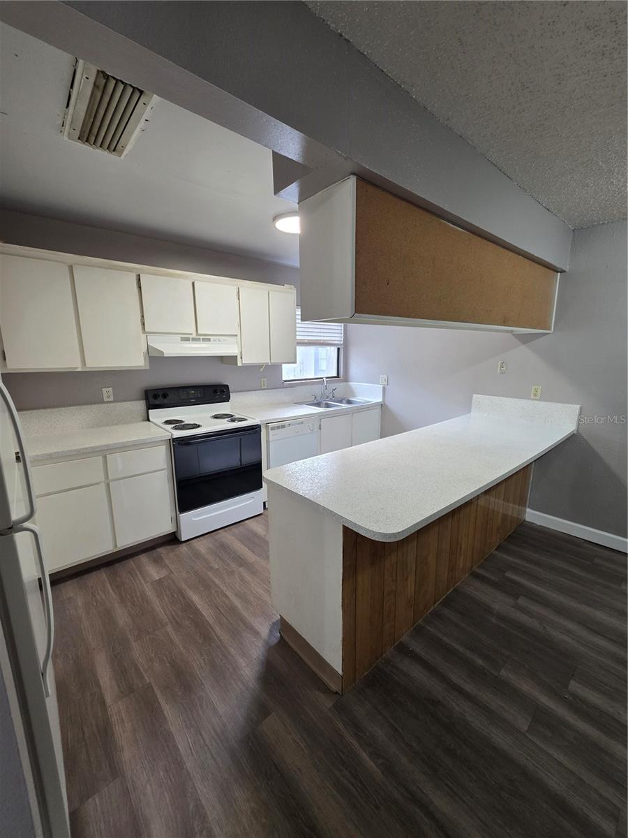 2811 SW ARCHER RD #R142, GAINESVILLE, FL — photo 12