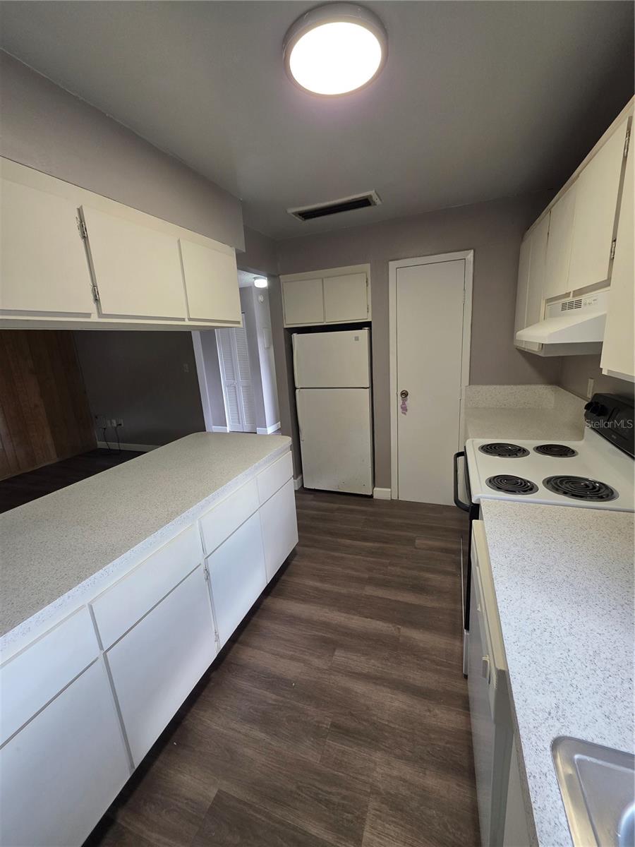 2811 SW ARCHER RD #R142, GAINESVILLE, FL — photo 14