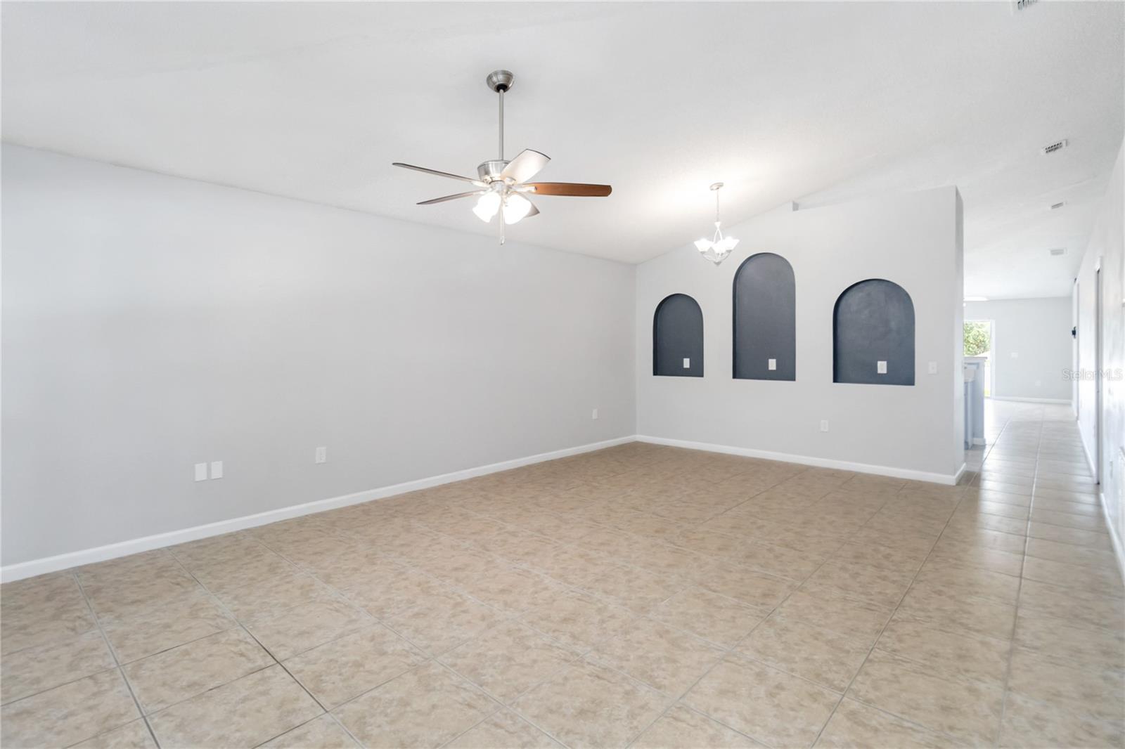 2225 SANDRIDGE CIR, EUSTIS, FL — photo 20