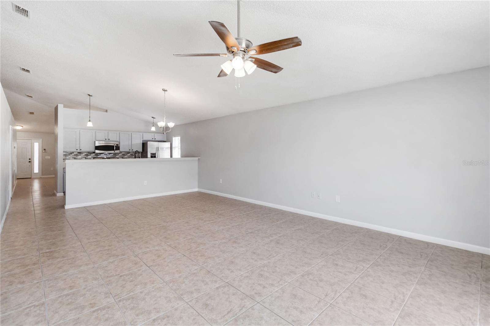 2225 SANDRIDGE CIR, EUSTIS, FL — photo 30