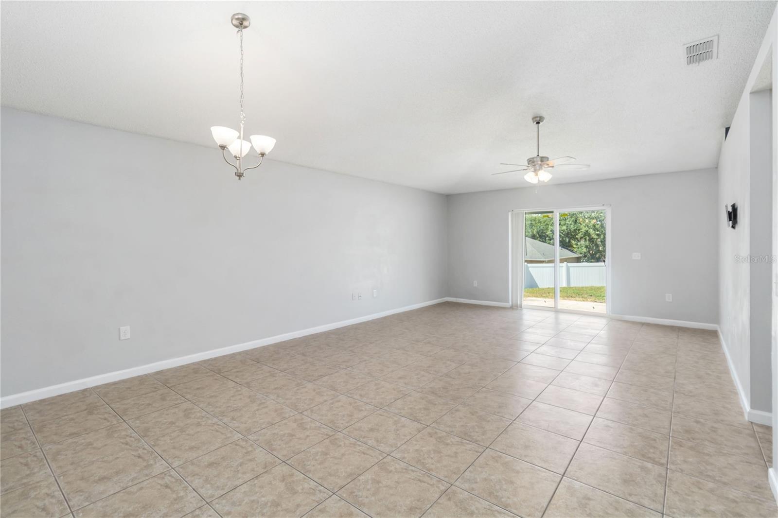 2225 SANDRIDGE CIR, EUSTIS, FL — photo 35