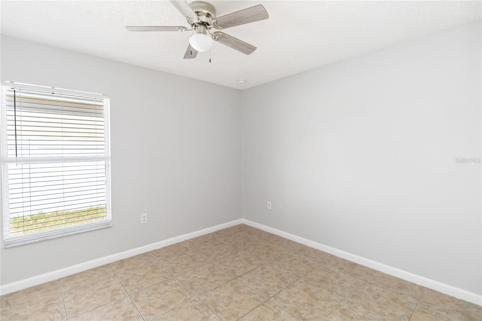 2225 SANDRIDGE CIR, EUSTIS, FL — photo 59