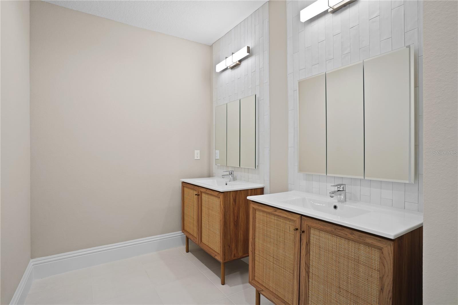 539 SANCTUARY GOLF PL, APOPKA, FL — photo 44