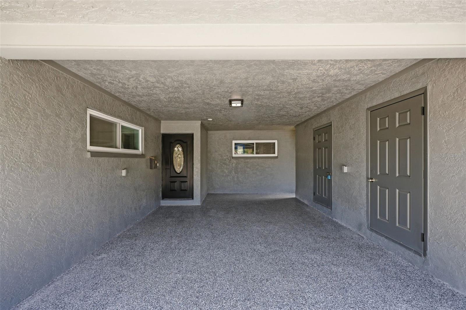 4435 HUNTINGTON ST NE, ST PETERSBURG, FL — photo 4