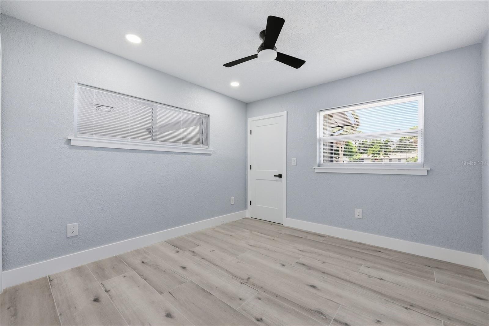 4435 HUNTINGTON ST NE, ST PETERSBURG, FL — photo 19