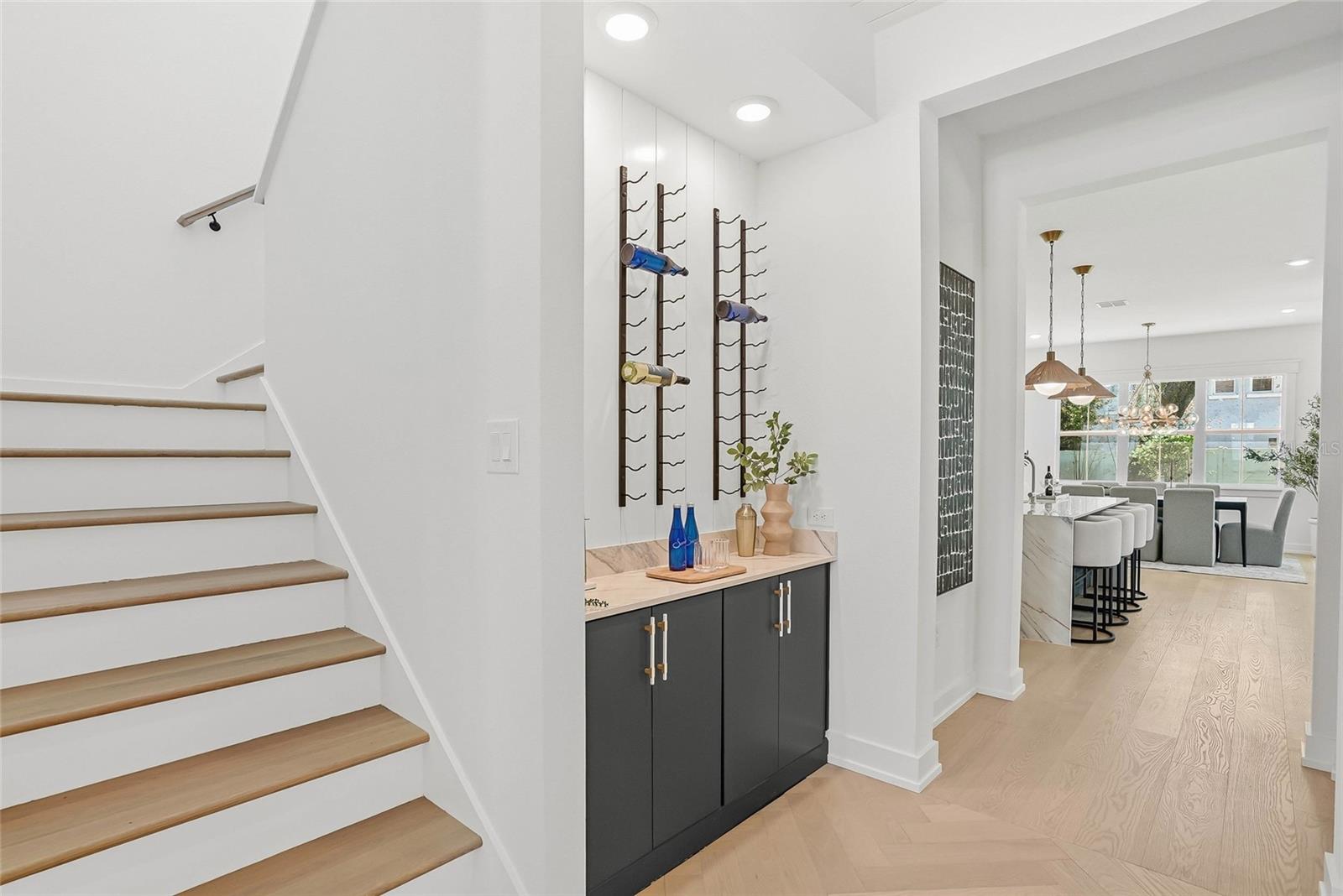 814 W AMELIA AVE, TAMPA, FL — photo 9