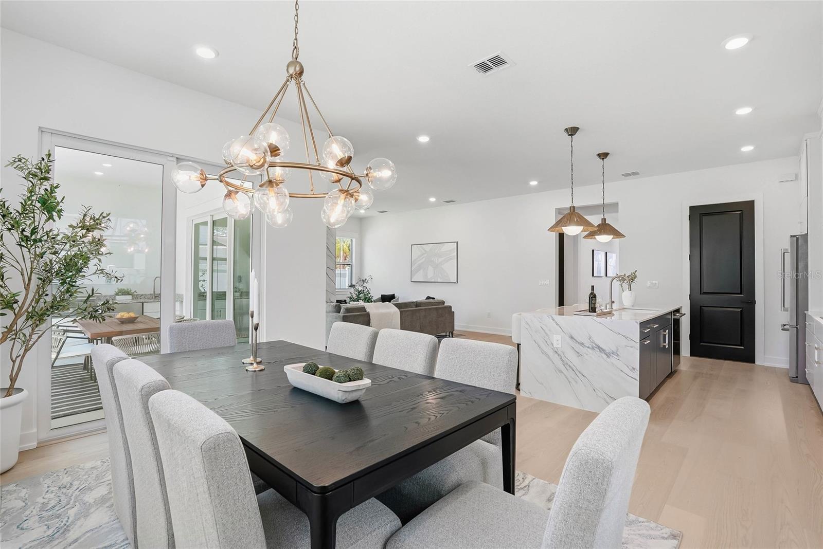 814 W AMELIA AVE, TAMPA, FL — photo 29