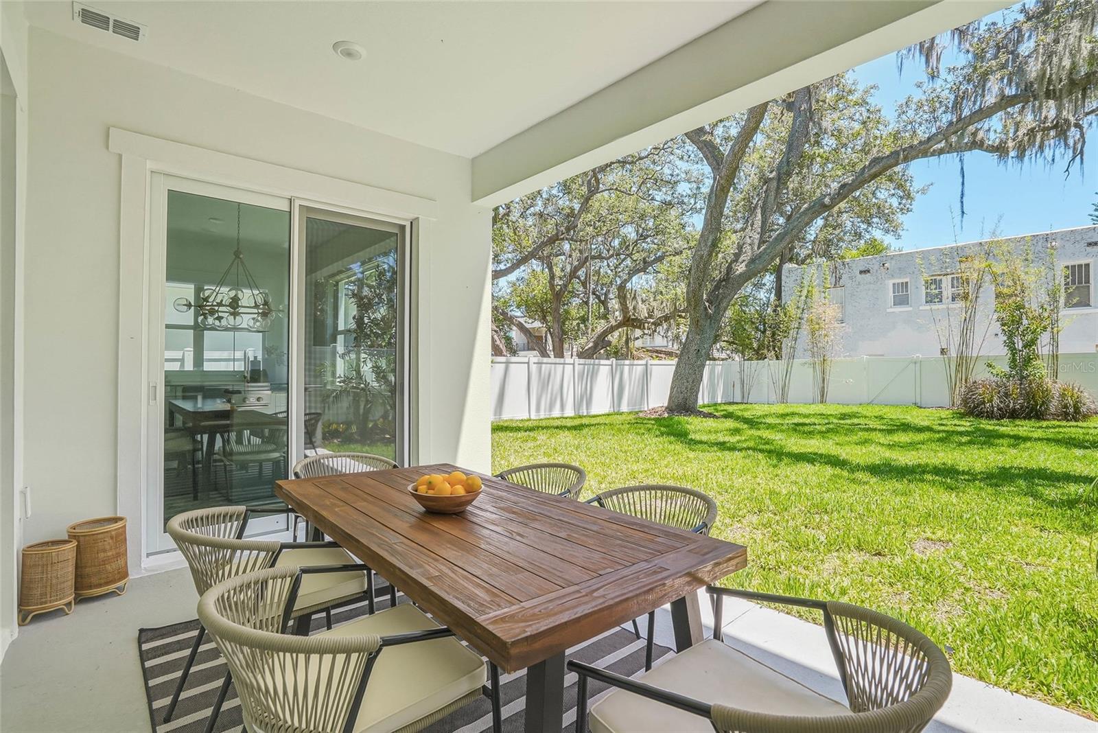 814 W AMELIA AVE, TAMPA, FL — photo 63