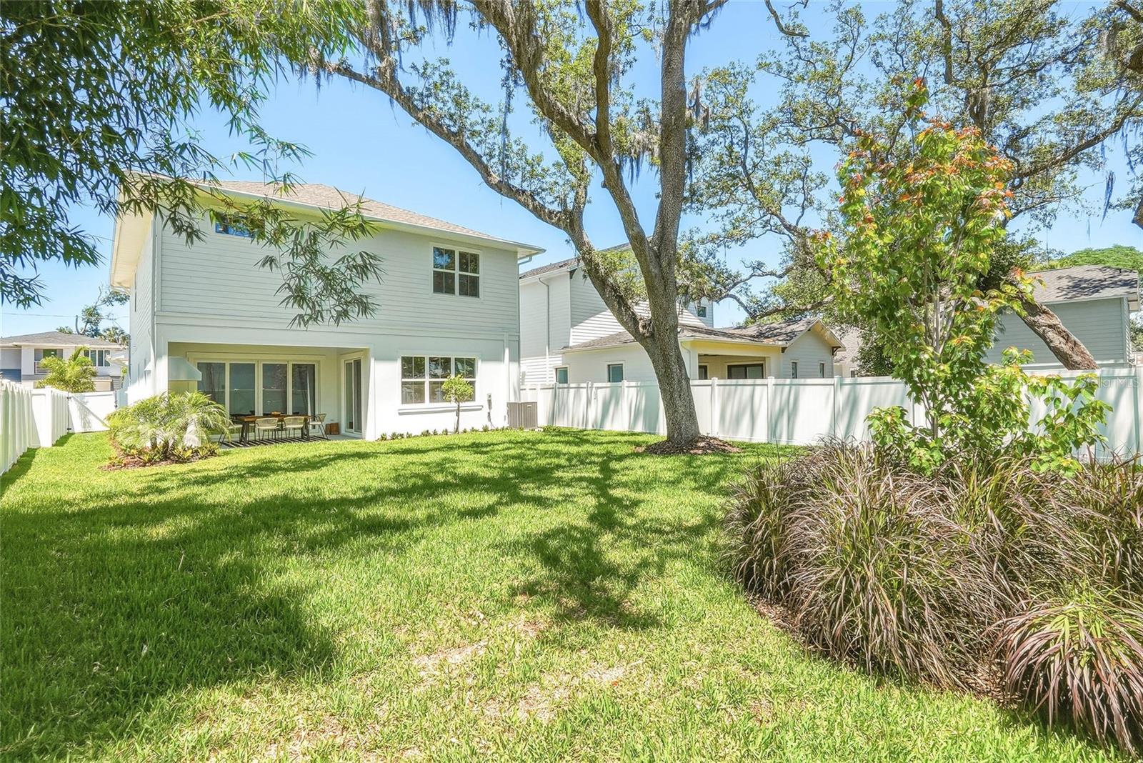 814 W AMELIA AVE, TAMPA, FL — photo 65