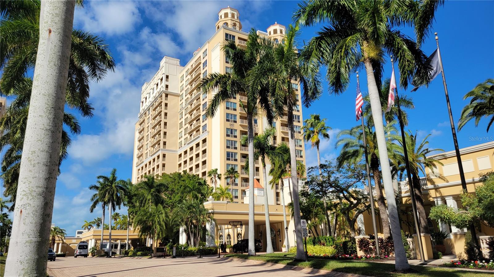 1111 RITZ CARLTON DR #1404, SARASOTA, FL