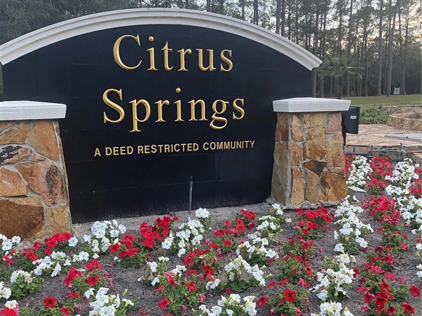 9540 N PINEVIEW WAY, CITRUS SPRINGS, FL — photo 4