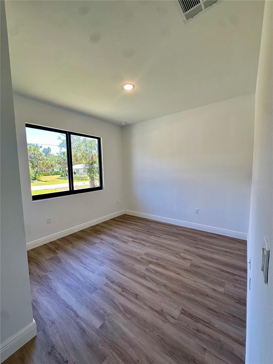 8533 LANCELOT AVE, NORTH PORT, FL — photo 9