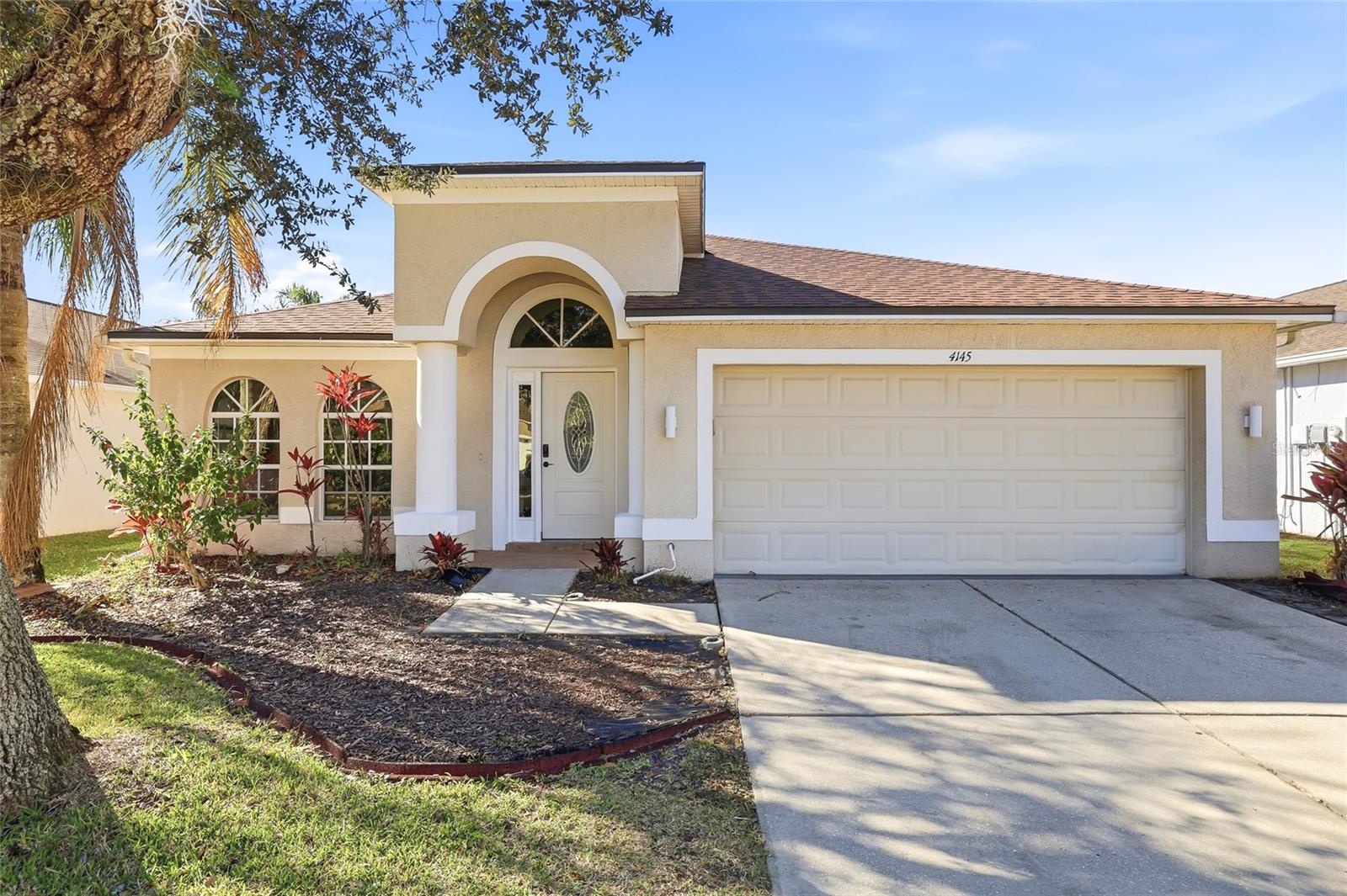 4145 MEDBURY DR, WESLEY CHAPEL, FL — photo 4