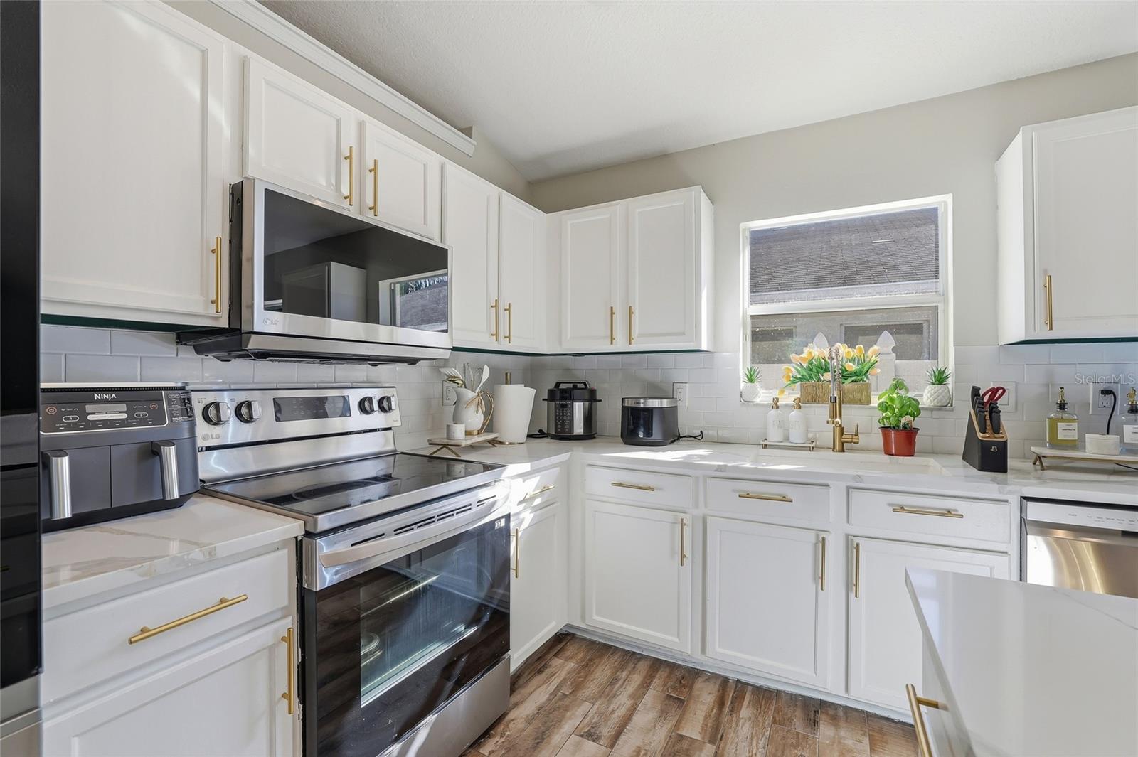 4145 MEDBURY DR, WESLEY CHAPEL, FL — photo 13