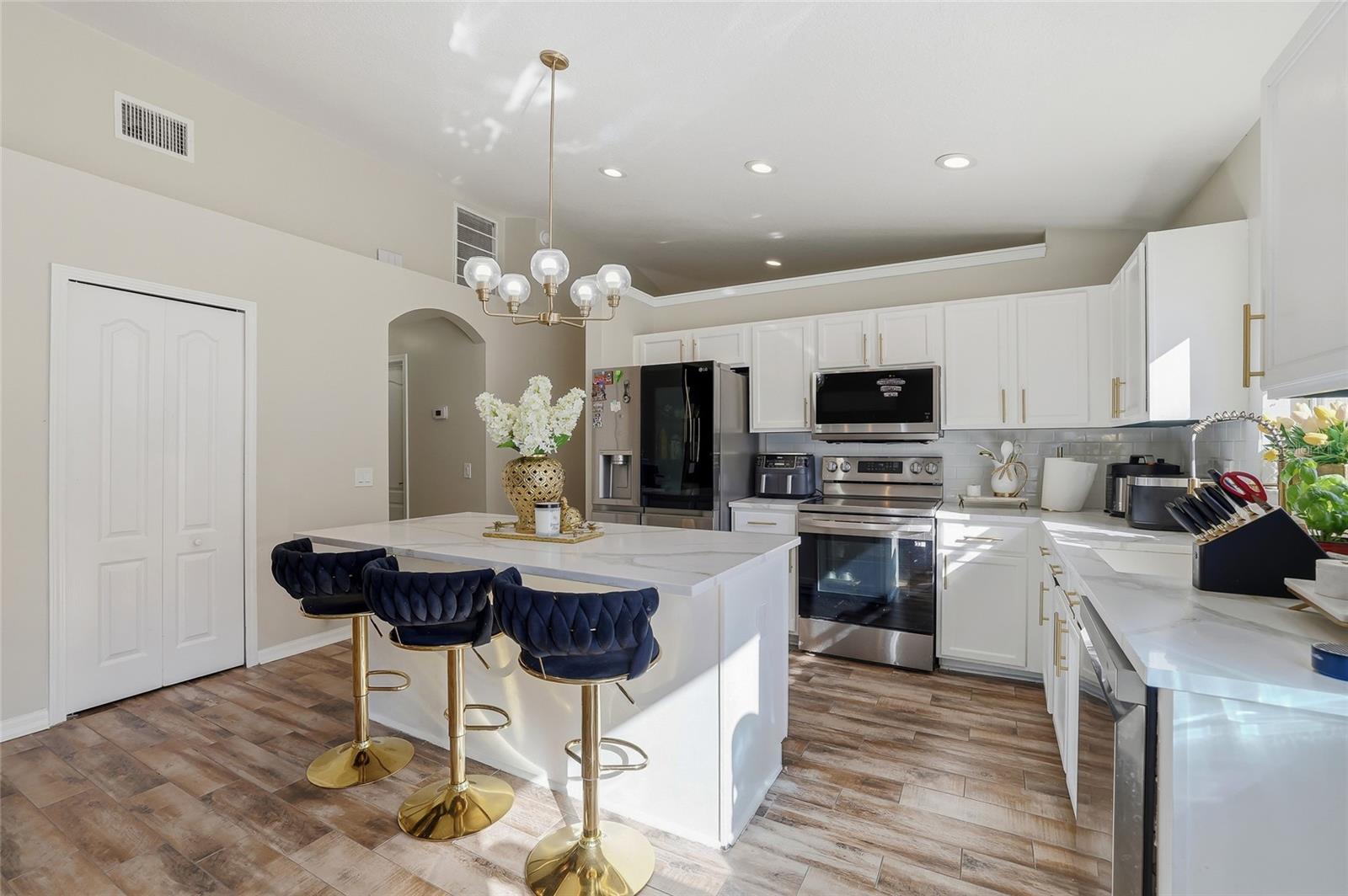 4145 MEDBURY DR, WESLEY CHAPEL, FL — photo 17