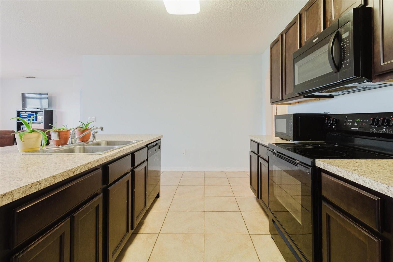 525 SQUIRES GROVE DR, WINTER HAVEN, FL — photo 40