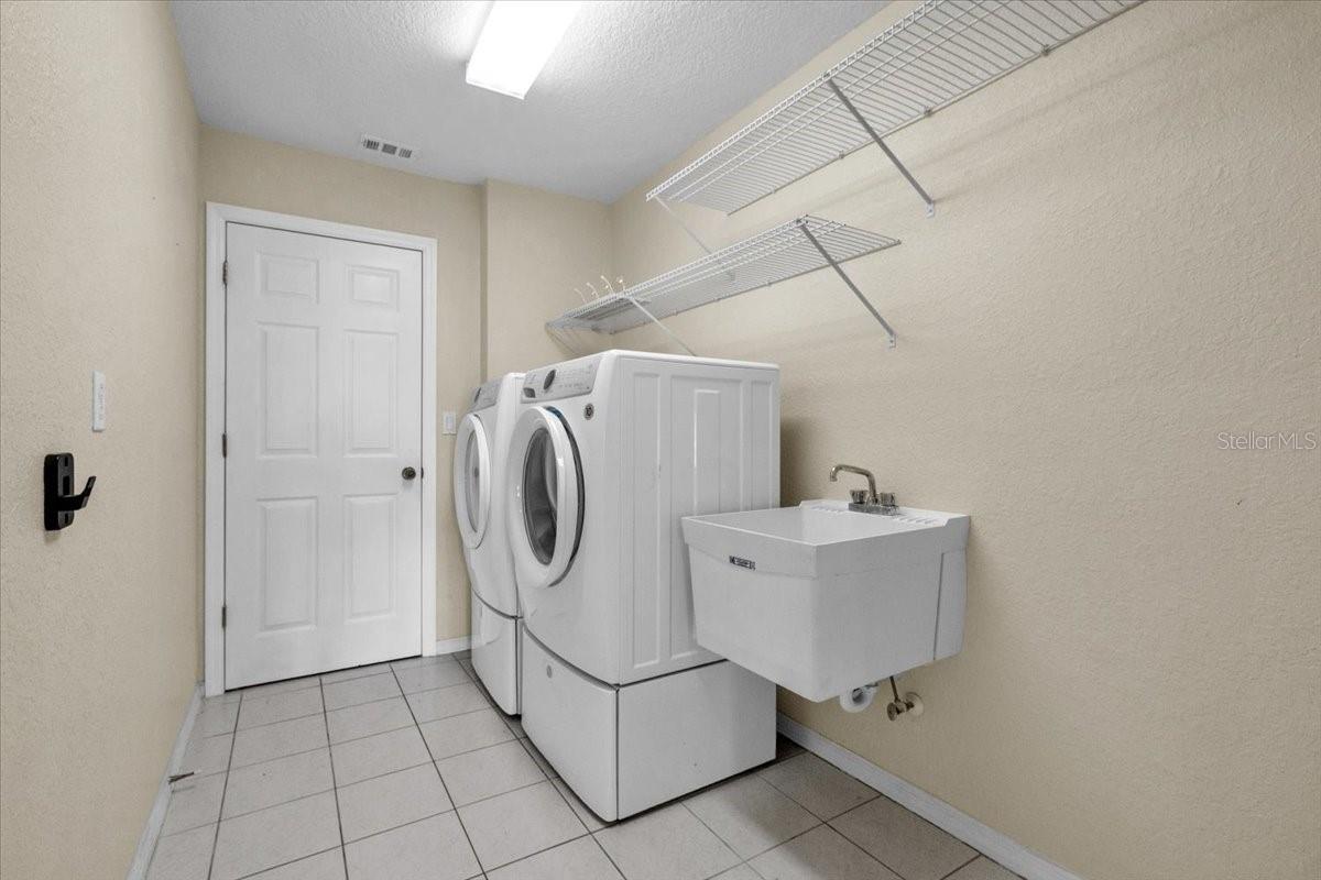 272 BROADMOOR LN, ROTONDA WEST, FL — photo 49