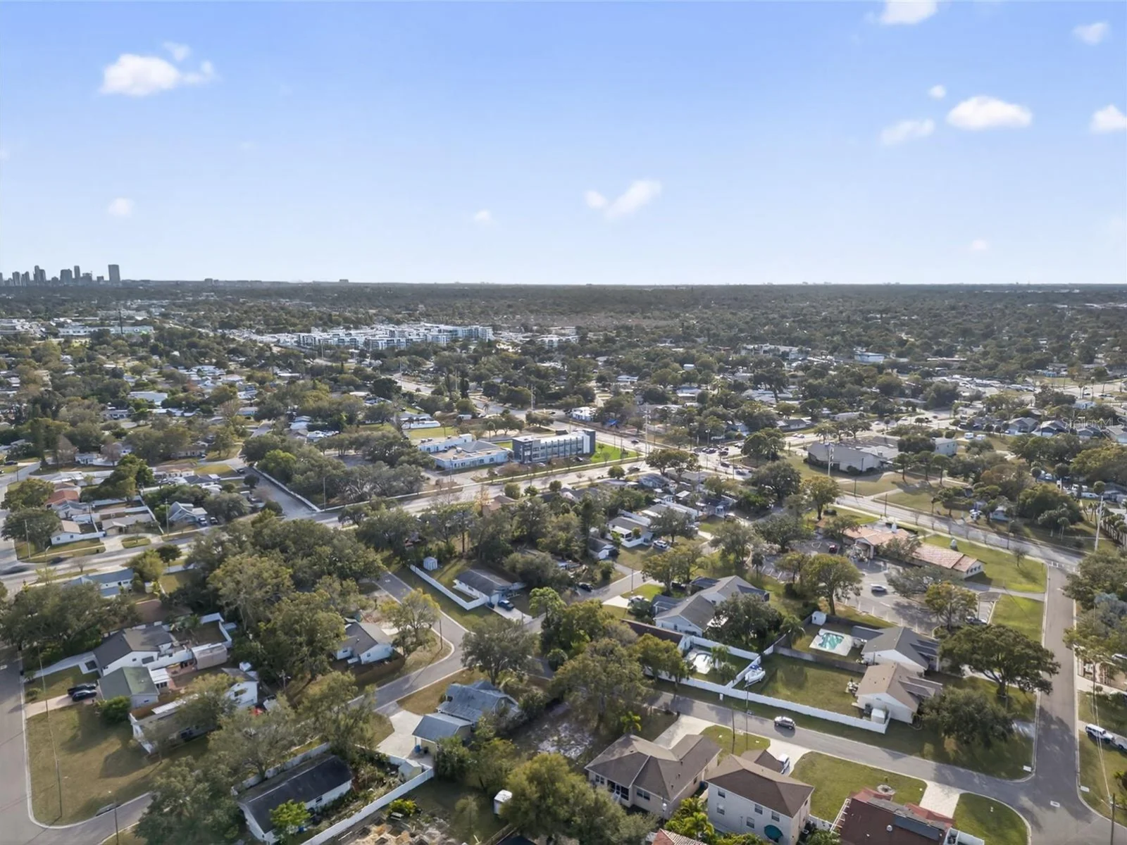 6311 HOBSON ST NE, ST PETERSBURG, FL — photo 31