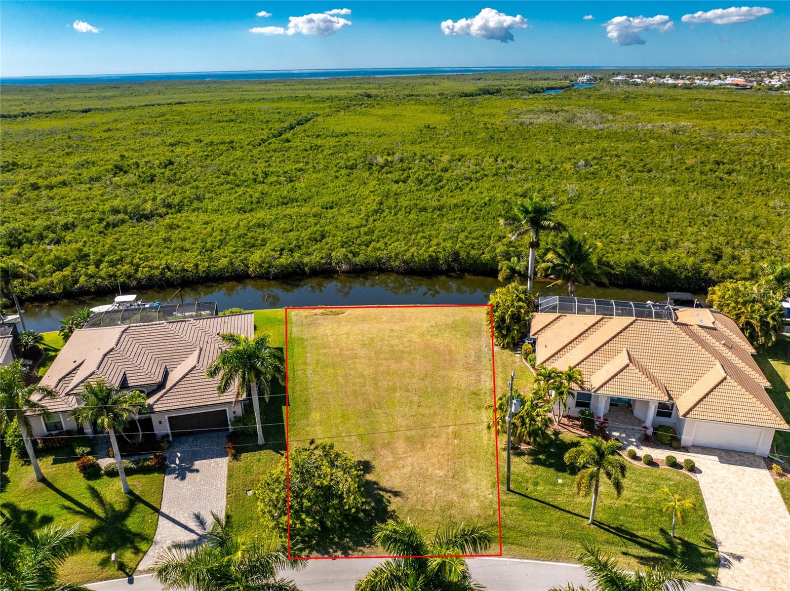 665 MACEDONIA DR, PUNTA GORDA, FL — photo 15