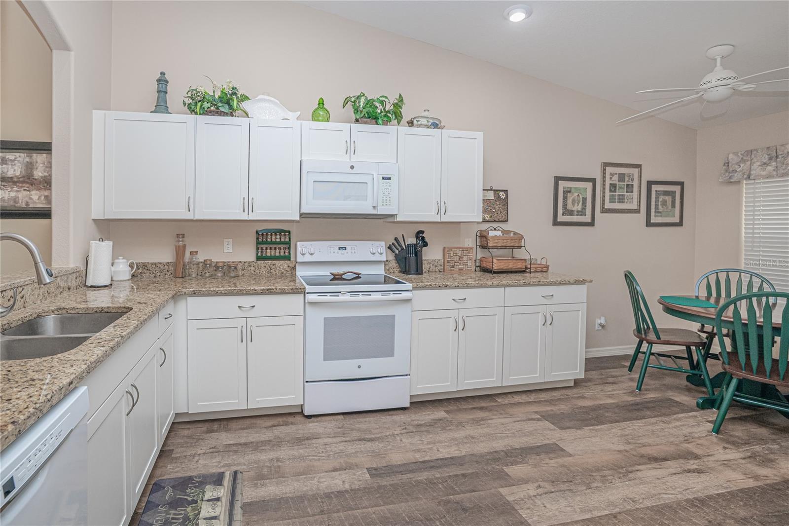3799 ALBACETE CIR #65, PUNTA GORDA, FL — photo 15