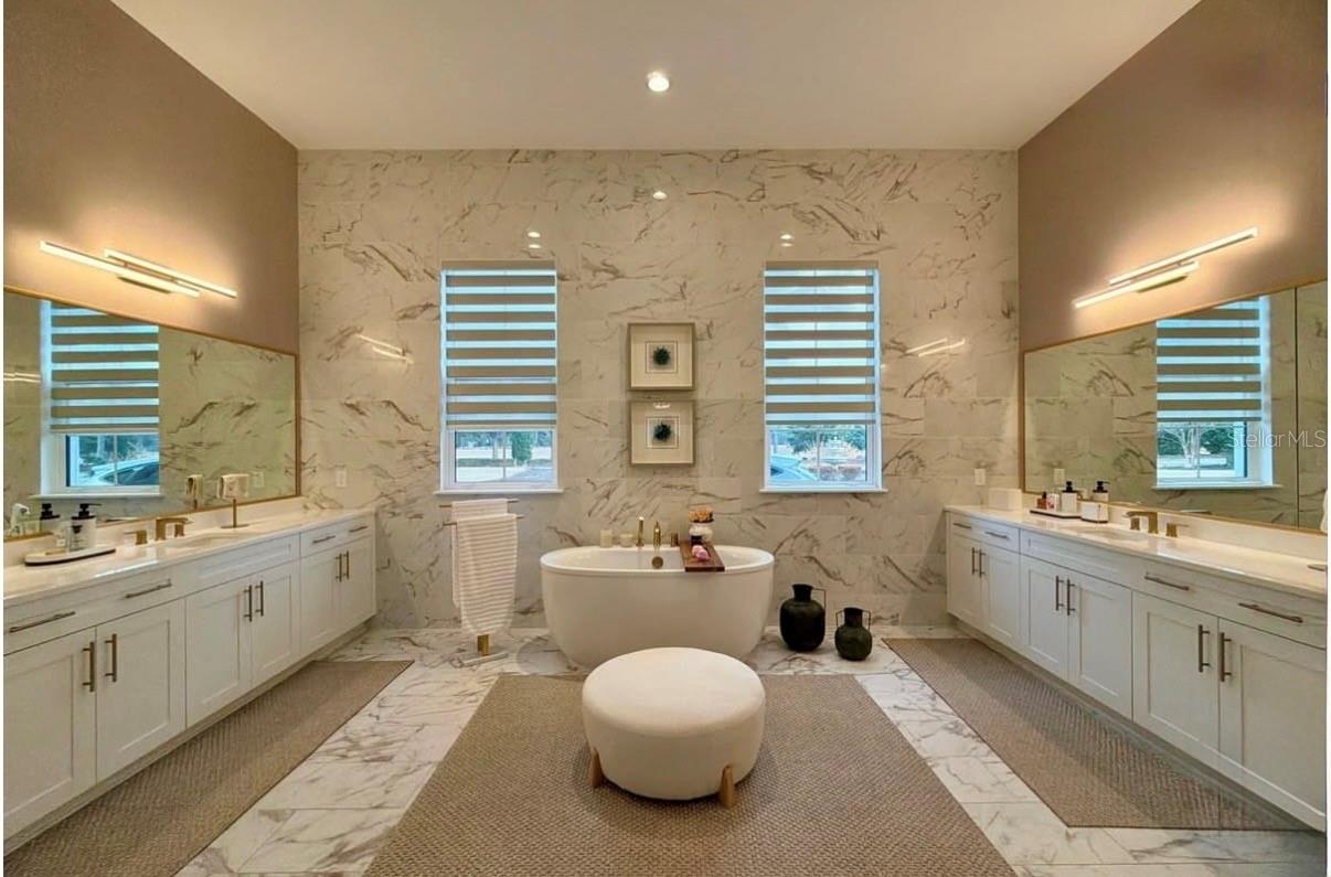 15926 PENDIO DR, BELLA COLLINA, FL — photo 61
