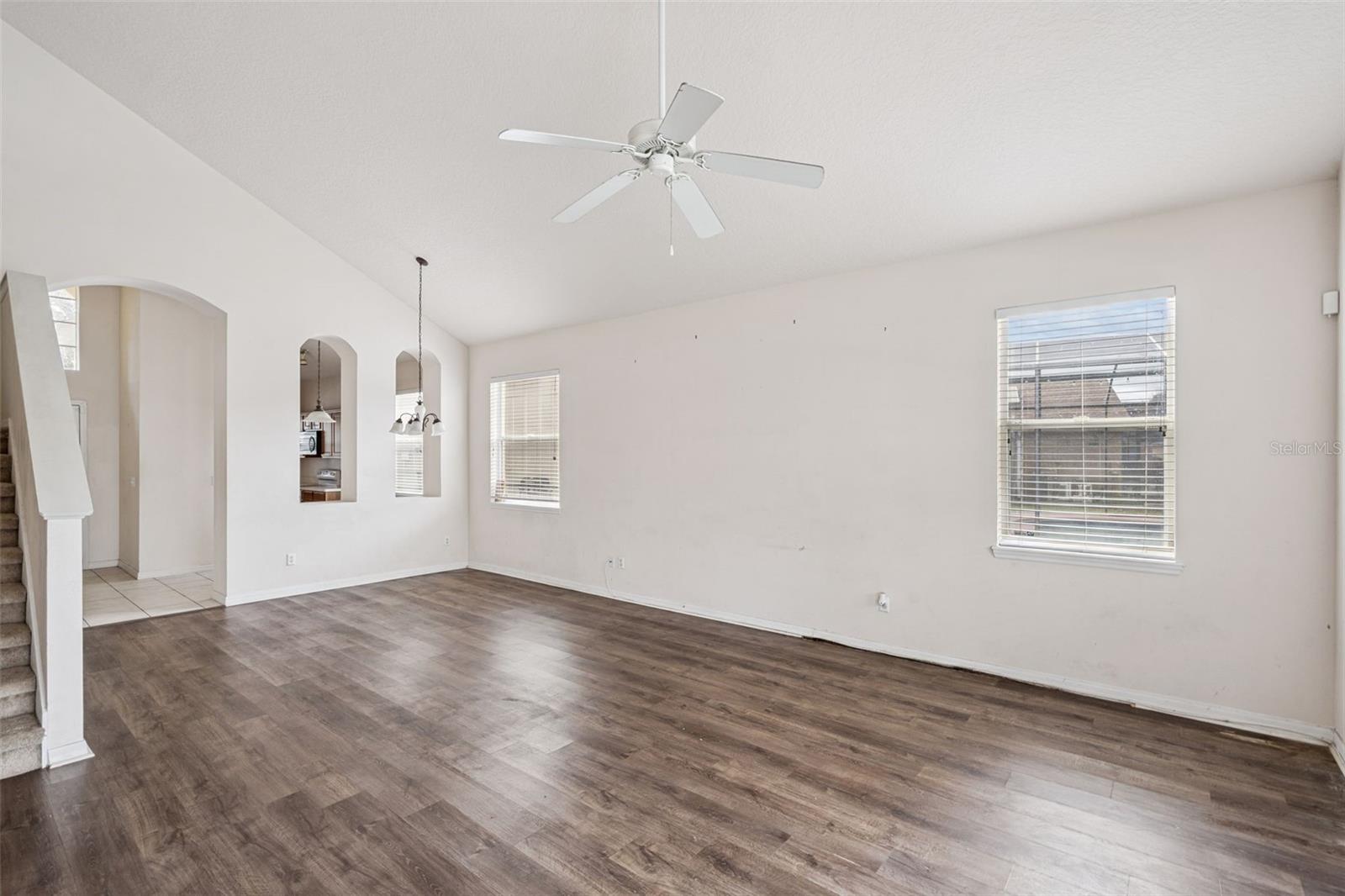 1755 ROYAL RIDGE DR, DAVENPORT, FL — photo 3