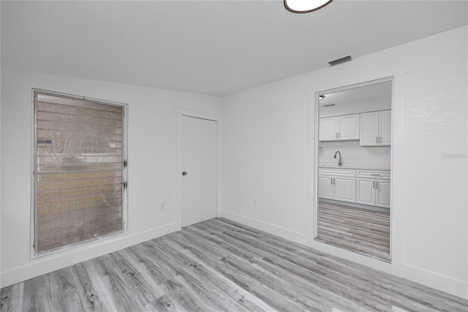 418 39TH AVE N, ST PETERSBURG, FL — photo 18