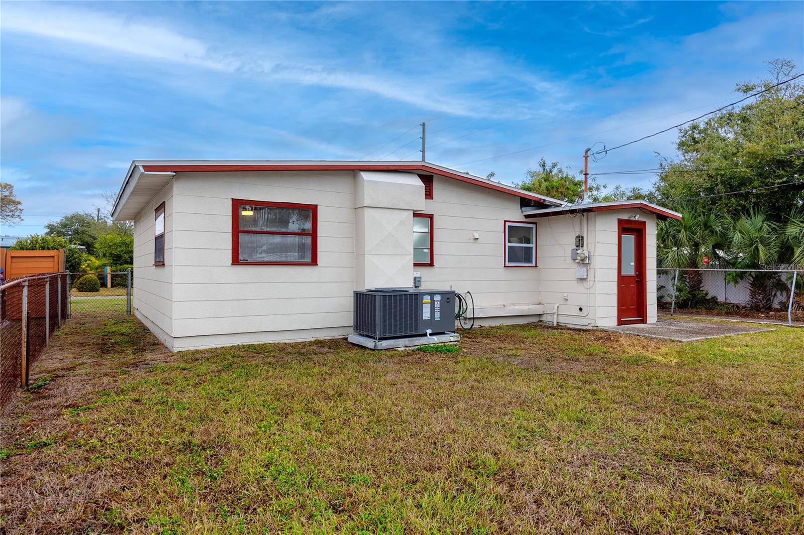 418 39TH AVE N, ST PETERSBURG, FL — photo 32