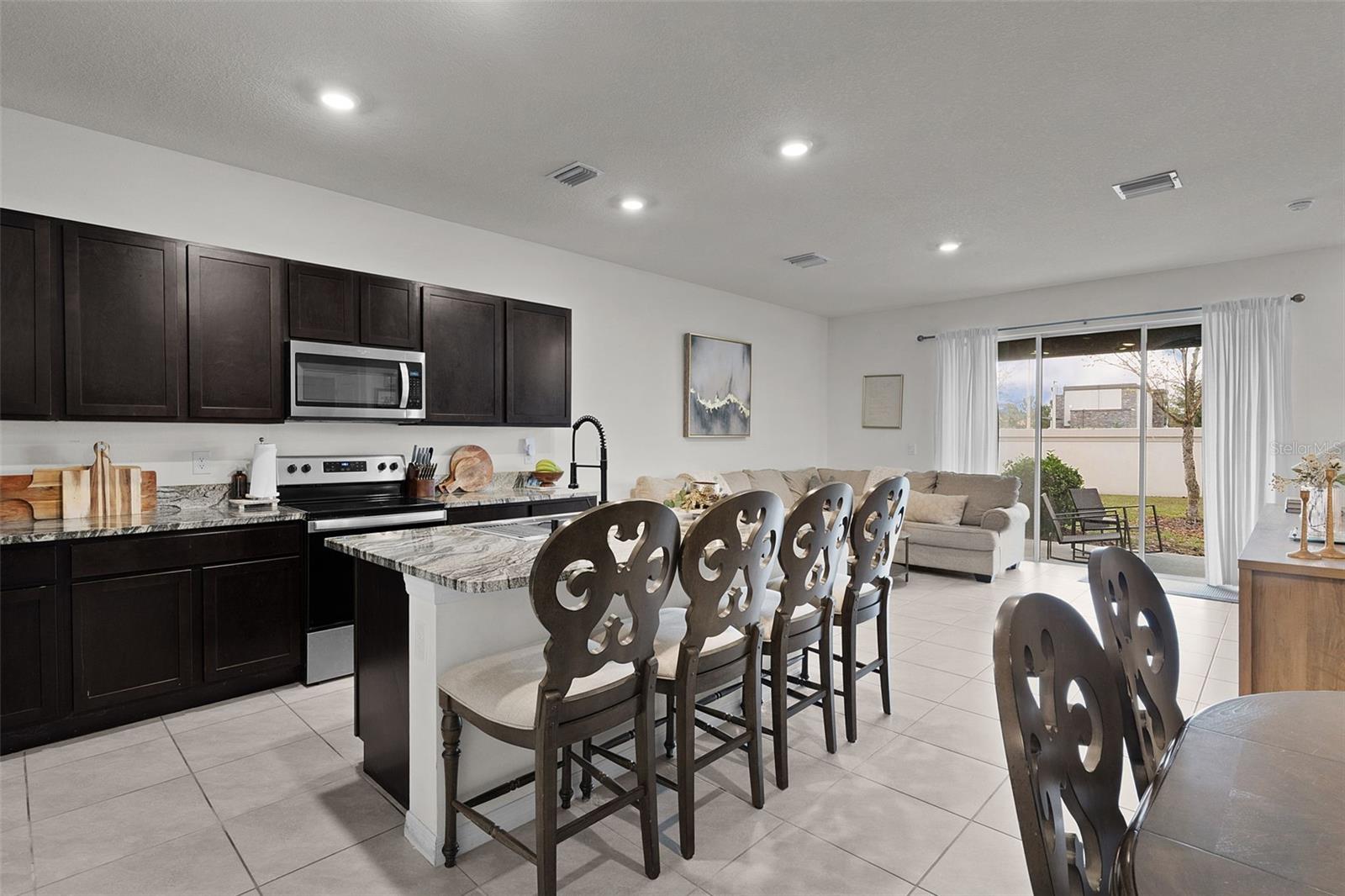 5349 PINECONE CT, WILDWOOD, FL — photo 10