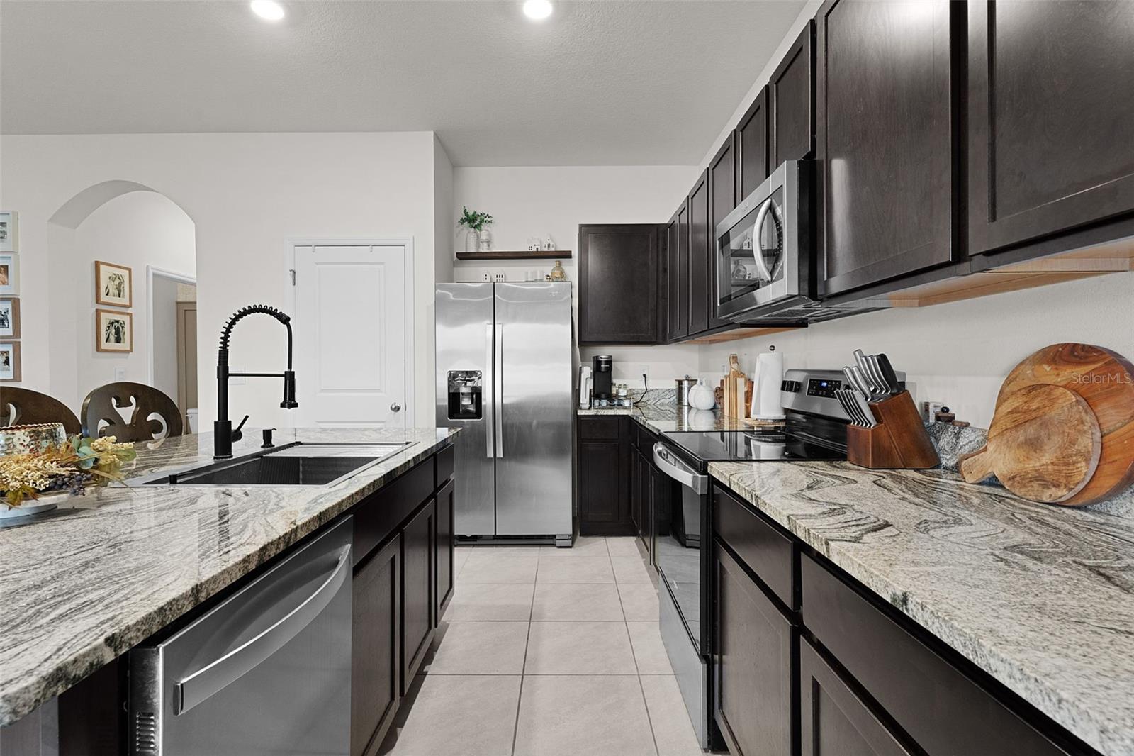 5349 PINECONE CT, WILDWOOD, FL — photo 12