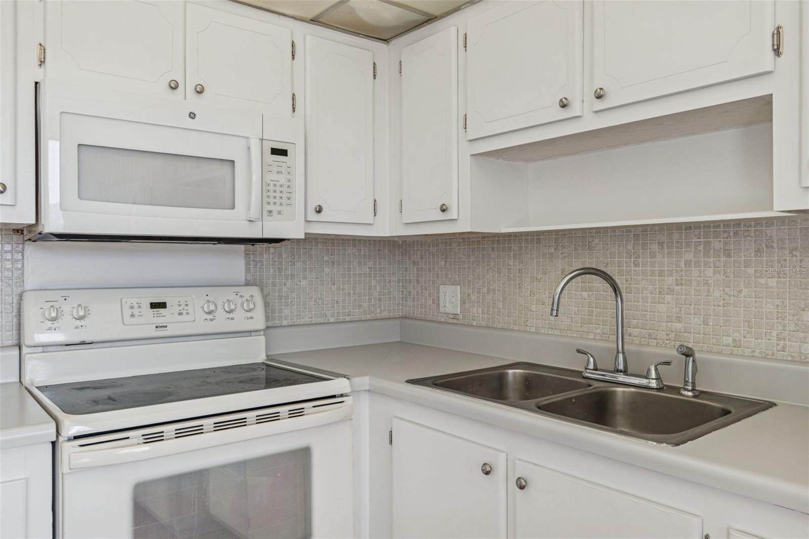 4885 1ST ST NE #203, ST PETERSBURG, FL — photo 16