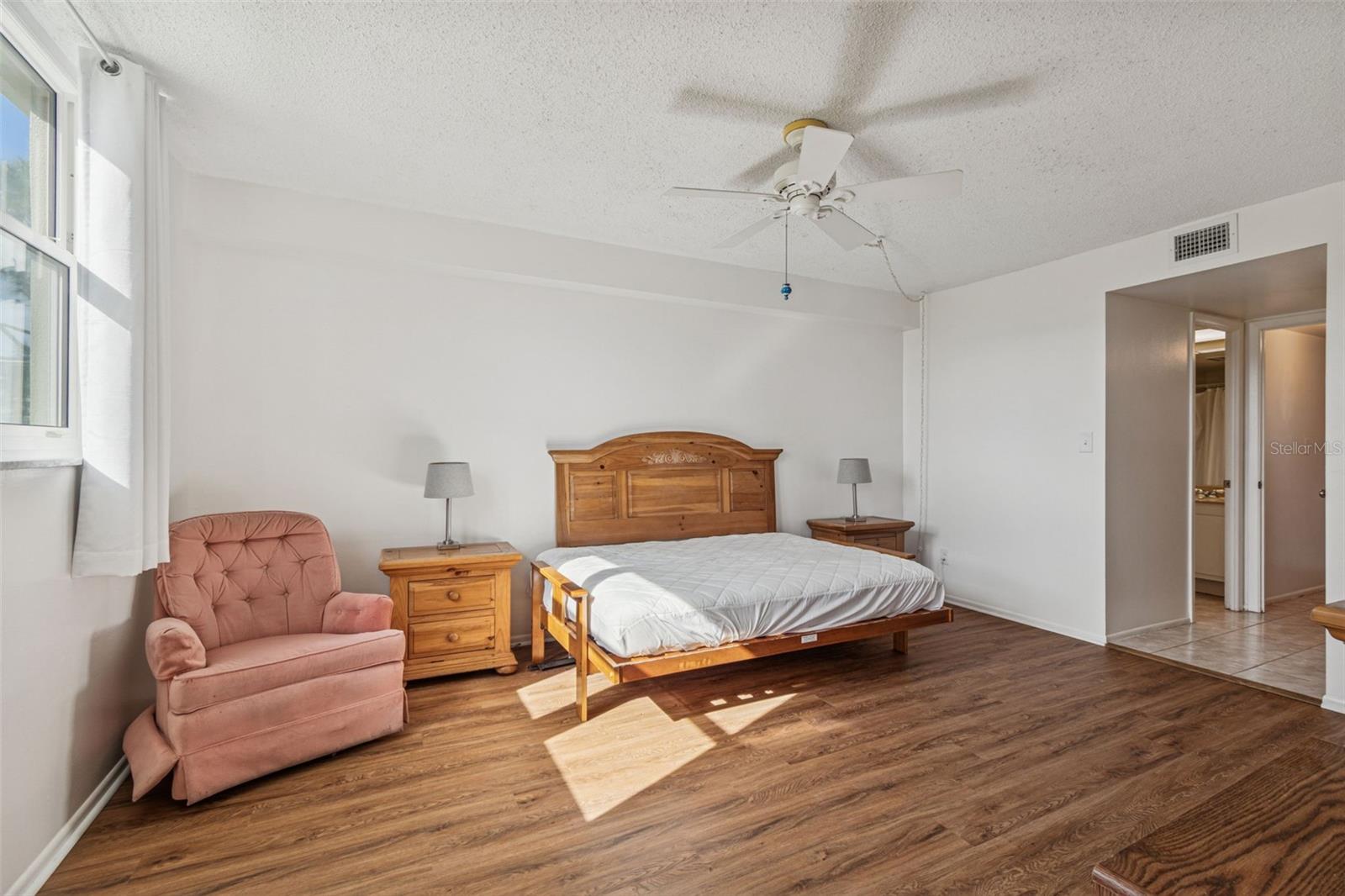 4885 1ST ST NE #203, ST PETERSBURG, FL — photo 19