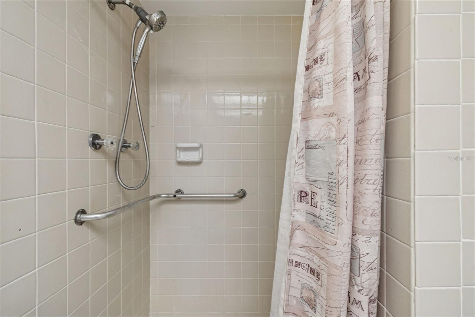 4885 1ST ST NE #203, ST PETERSBURG, FL — photo 26