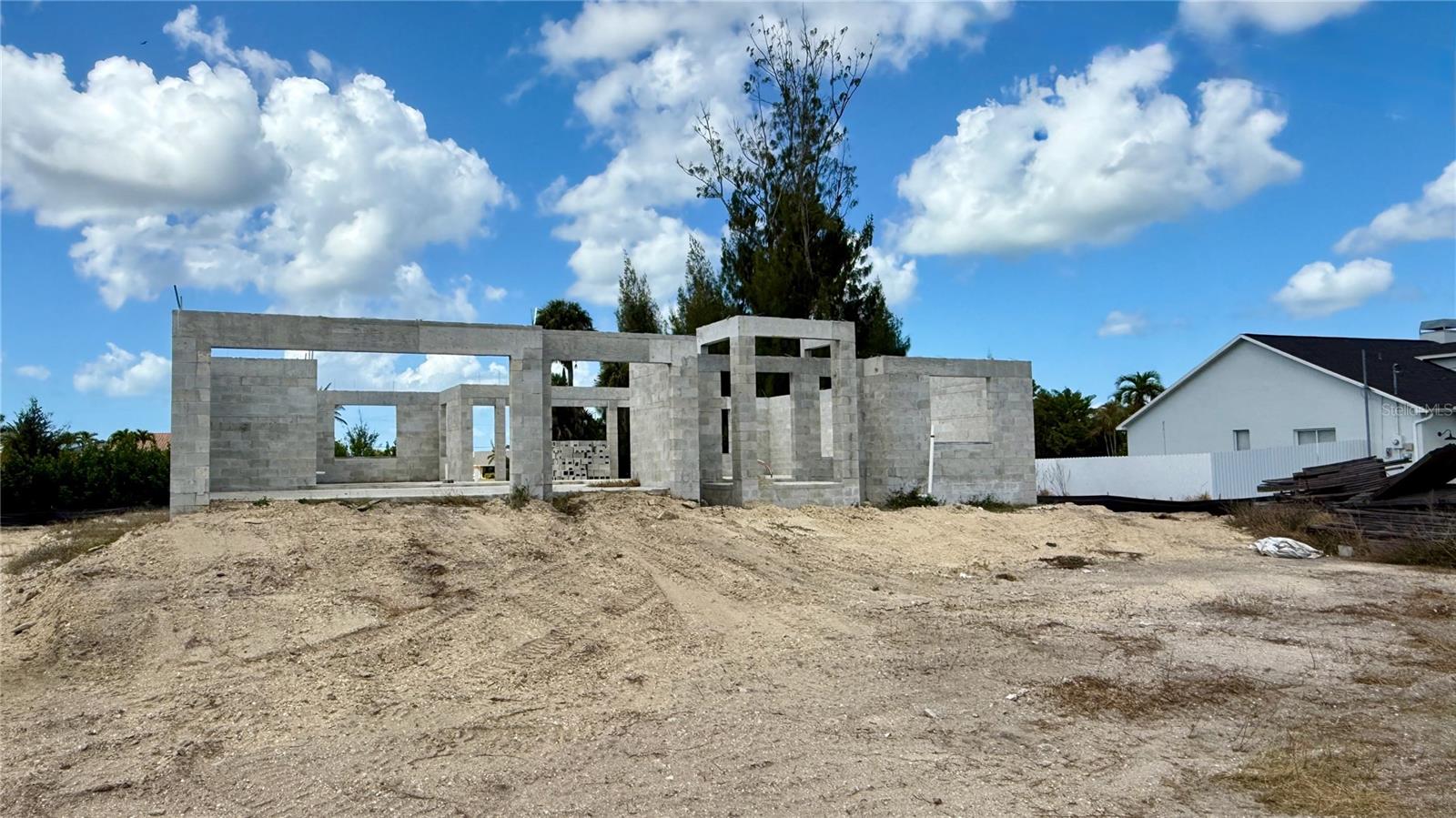 2310 NW 35TH PL, CAPE CORAL, FL