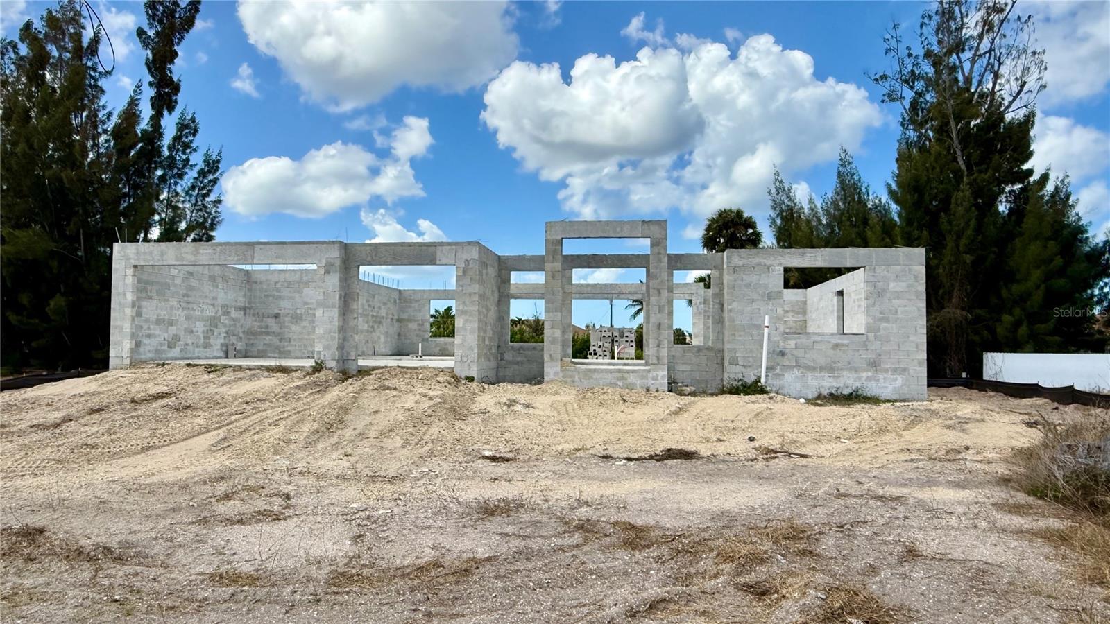 2310 NW 35TH PL, CAPE CORAL, FL — photo 2